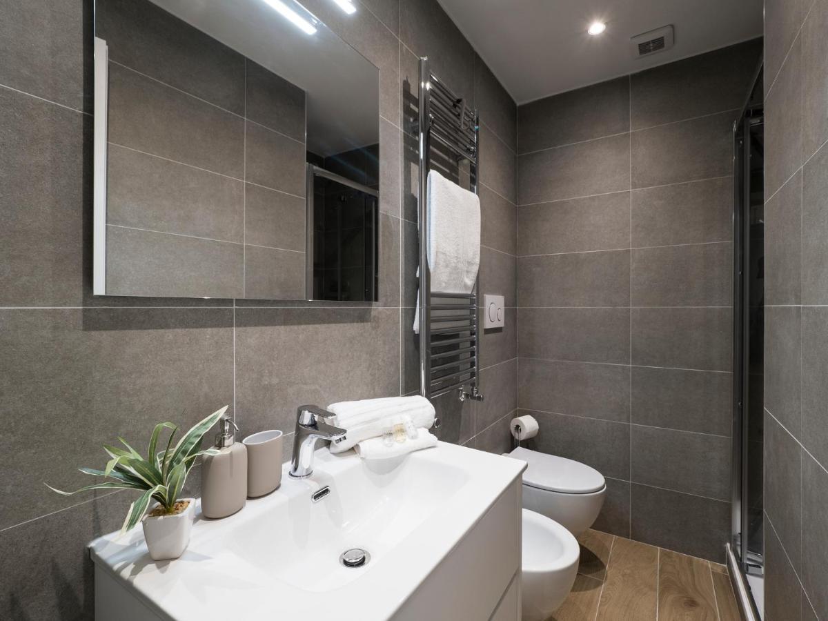 Casa Design Con A/C E Wifi_7 Minuti Ciampino Aeroporto 아파트 외부 사진