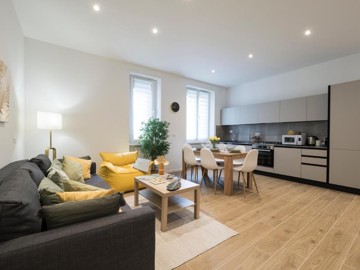 Casa Design Con A/C E Wifi_7 Minuti Ciampino Aeroporto 아파트 외부 사진
